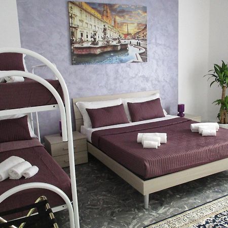 Maxim Rooms Rome Buitenkant foto
