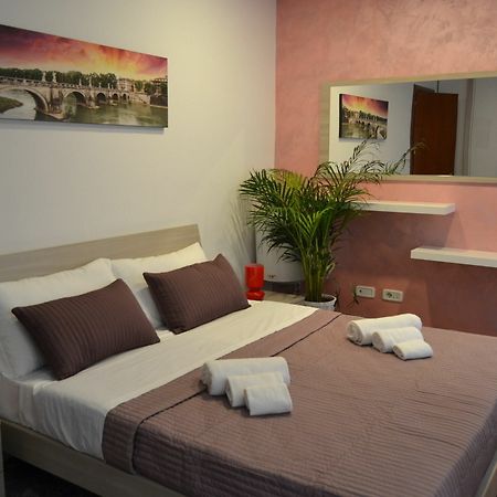 Maxim Rooms Rome Buitenkant foto
