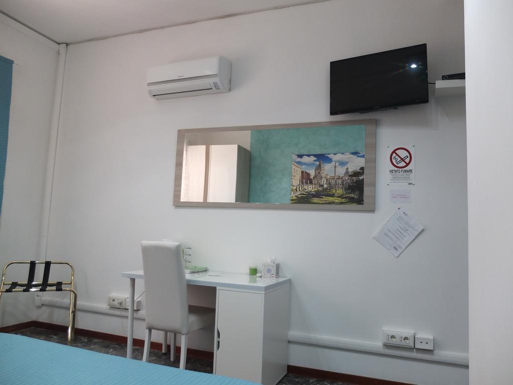 Maxim Rooms Rome Buitenkant foto