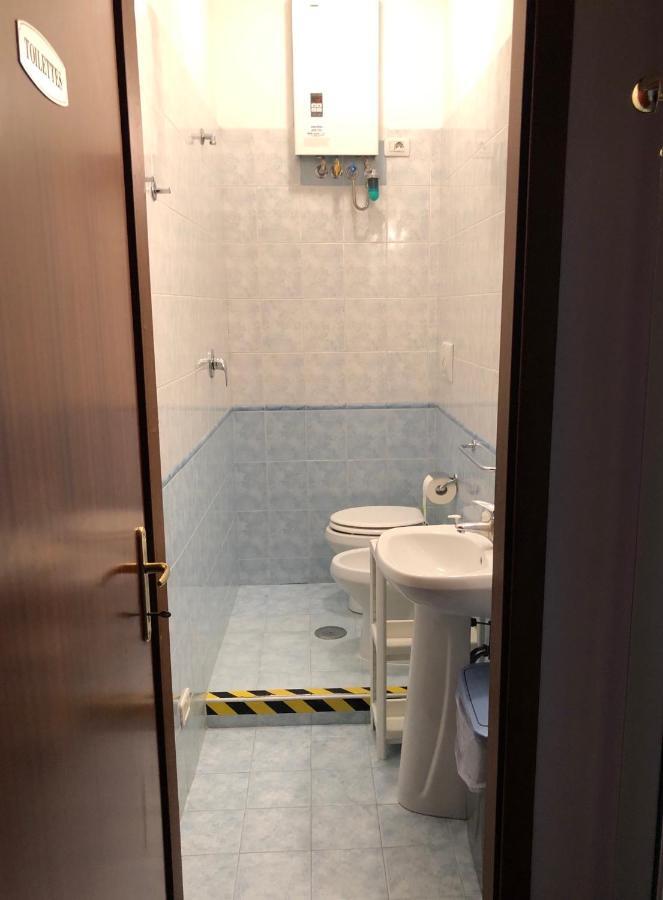 Maxim Rooms Rome Buitenkant foto