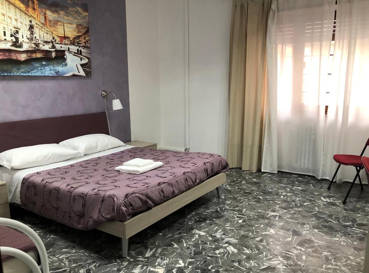 Maxim Rooms Rome Buitenkant foto