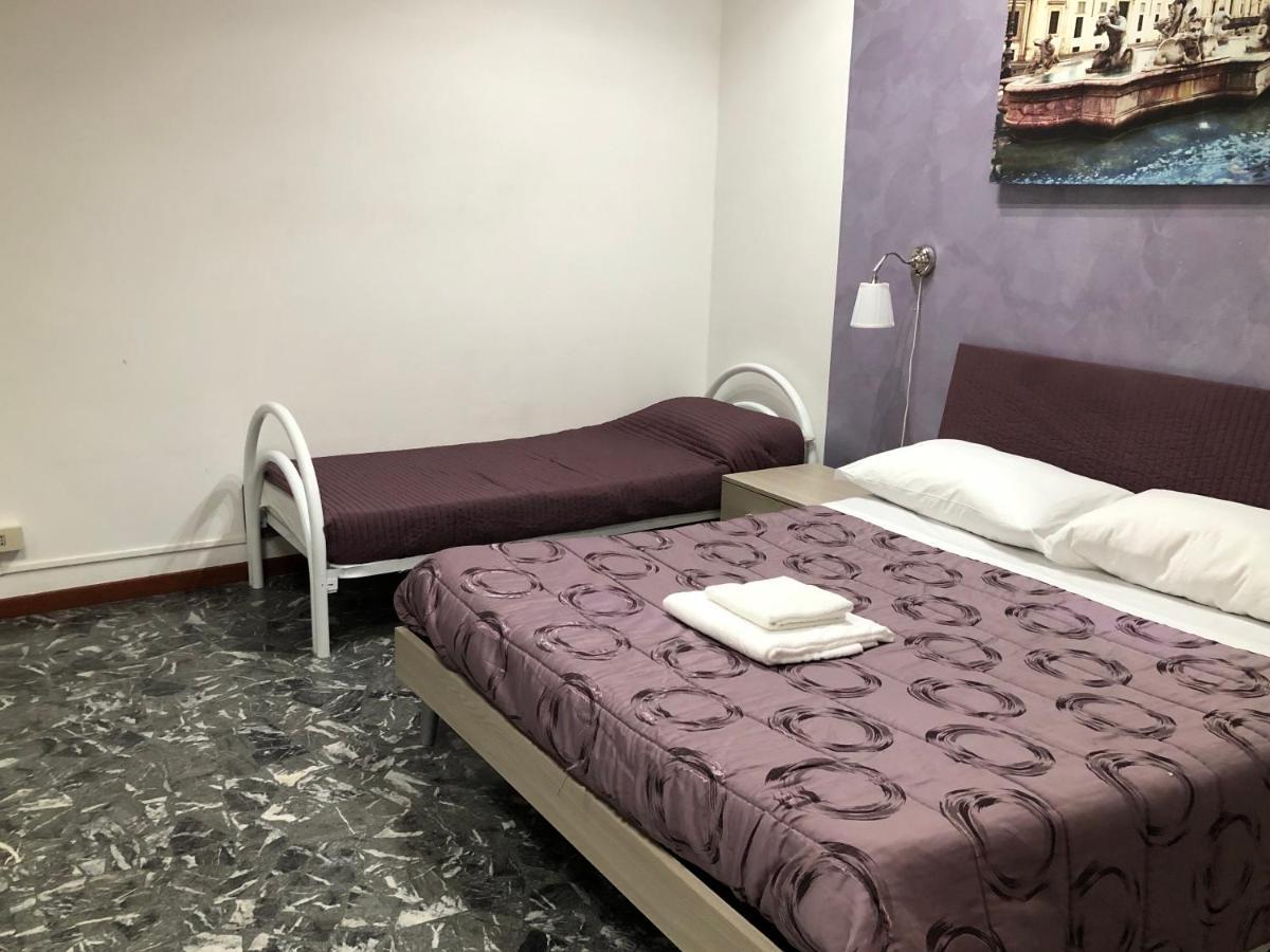 Maxim Rooms Rome Buitenkant foto